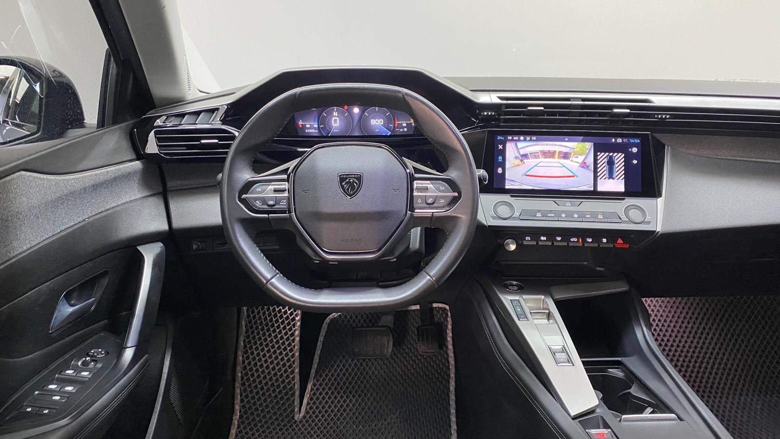 PEUGEOT 308 9